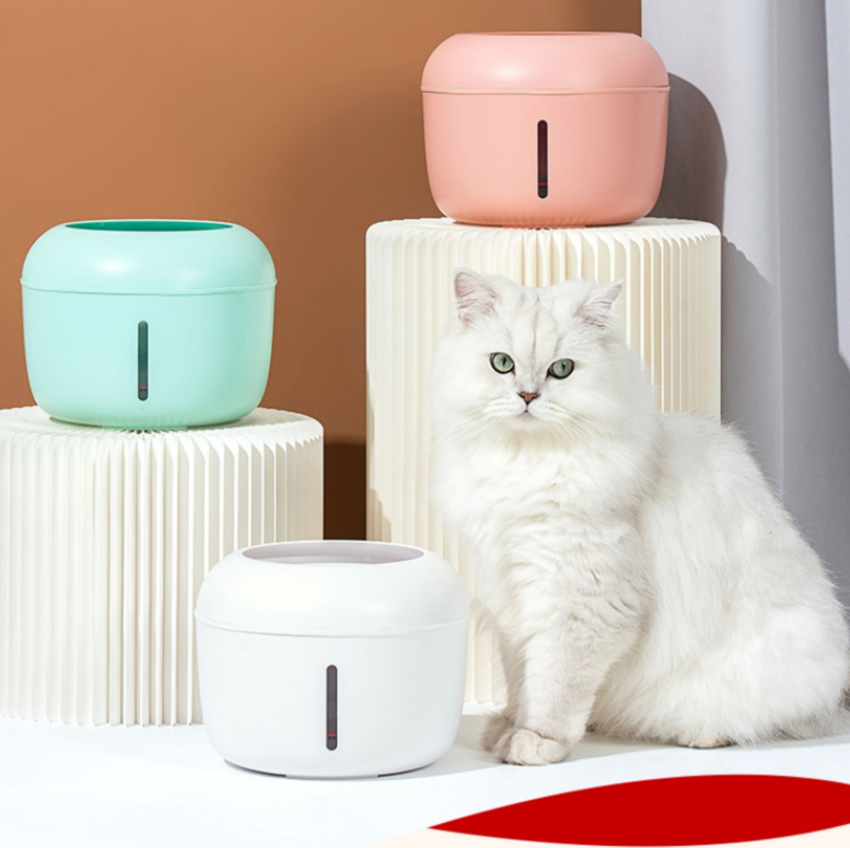 PurePaws: Elegant Cat Hydration Station