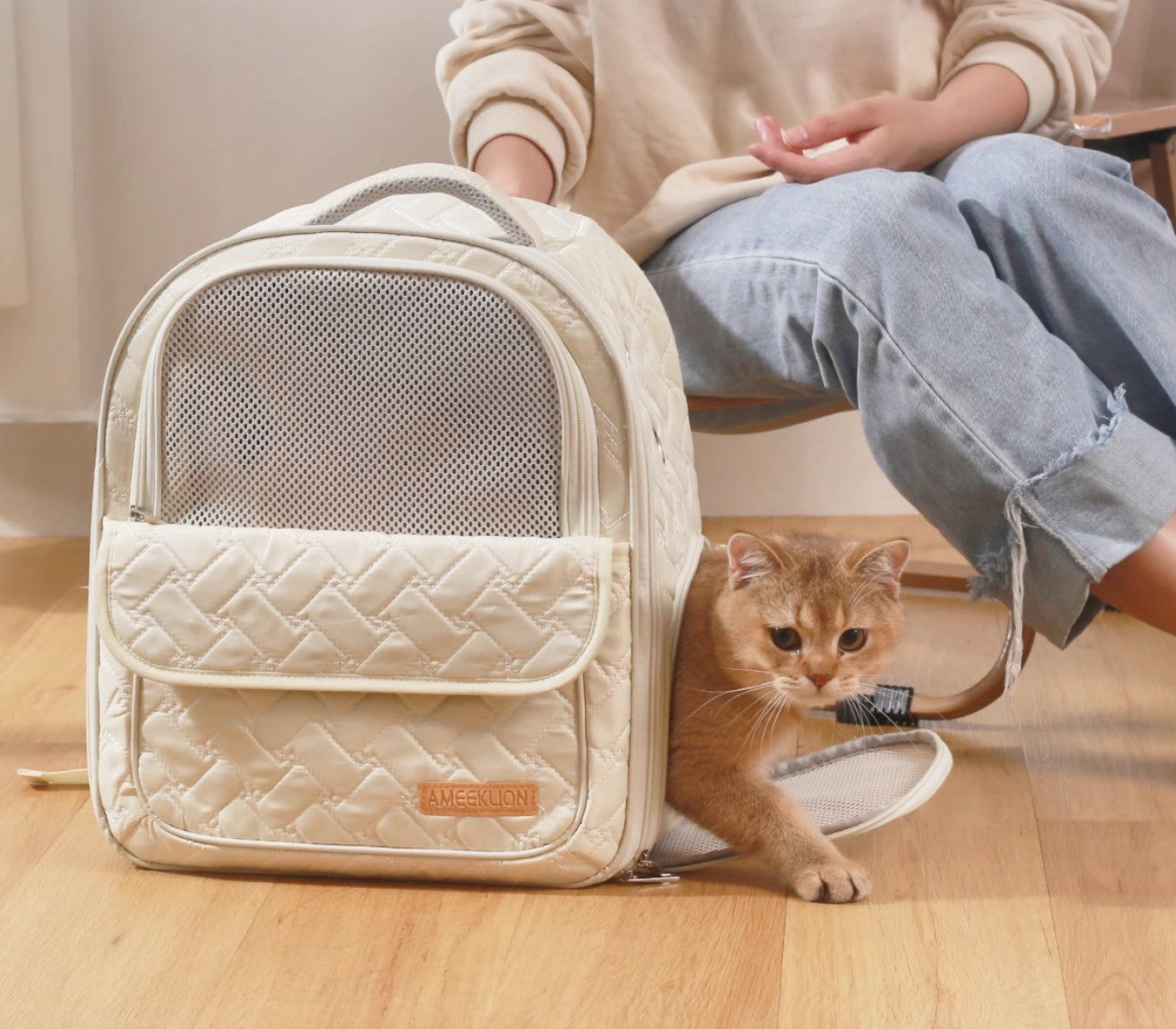 Luxury Cat Carrier with Privacy Curtain & Backpack